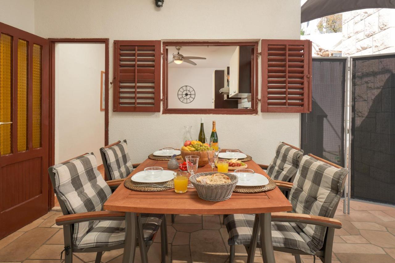 Green Oasis Đảo Hvar Ngoại thất bức ảnh
