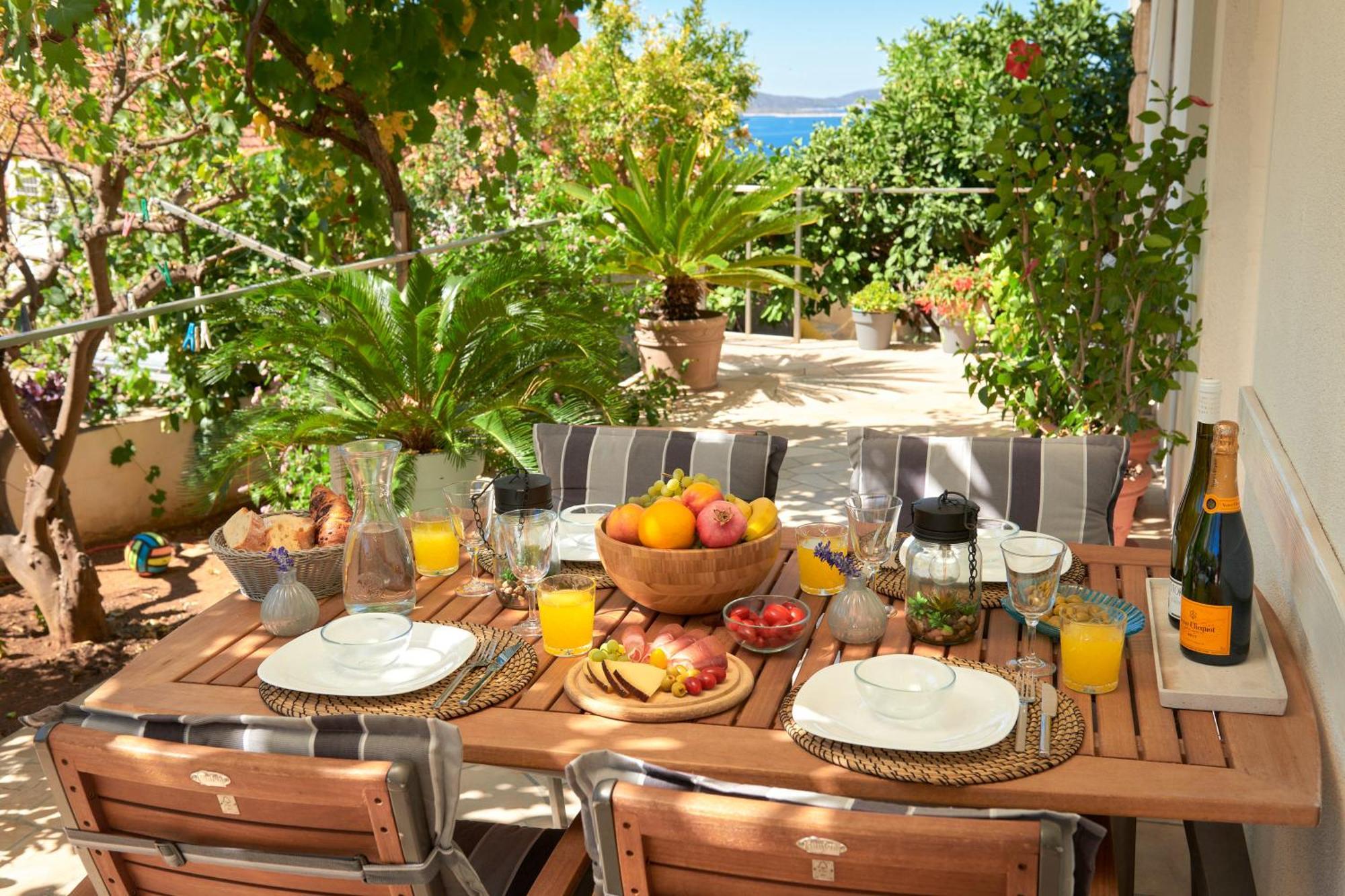 Green Oasis Đảo Hvar Ngoại thất bức ảnh