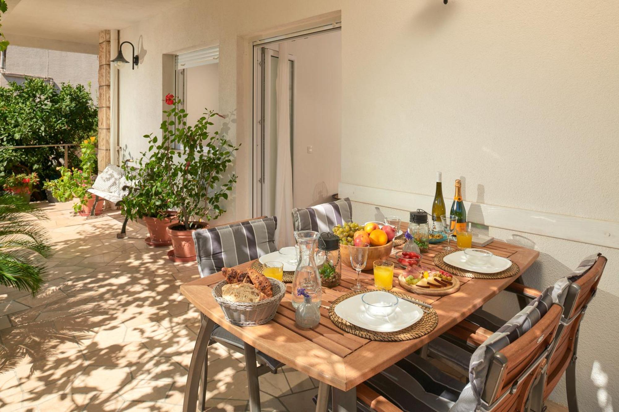 Green Oasis Đảo Hvar Ngoại thất bức ảnh